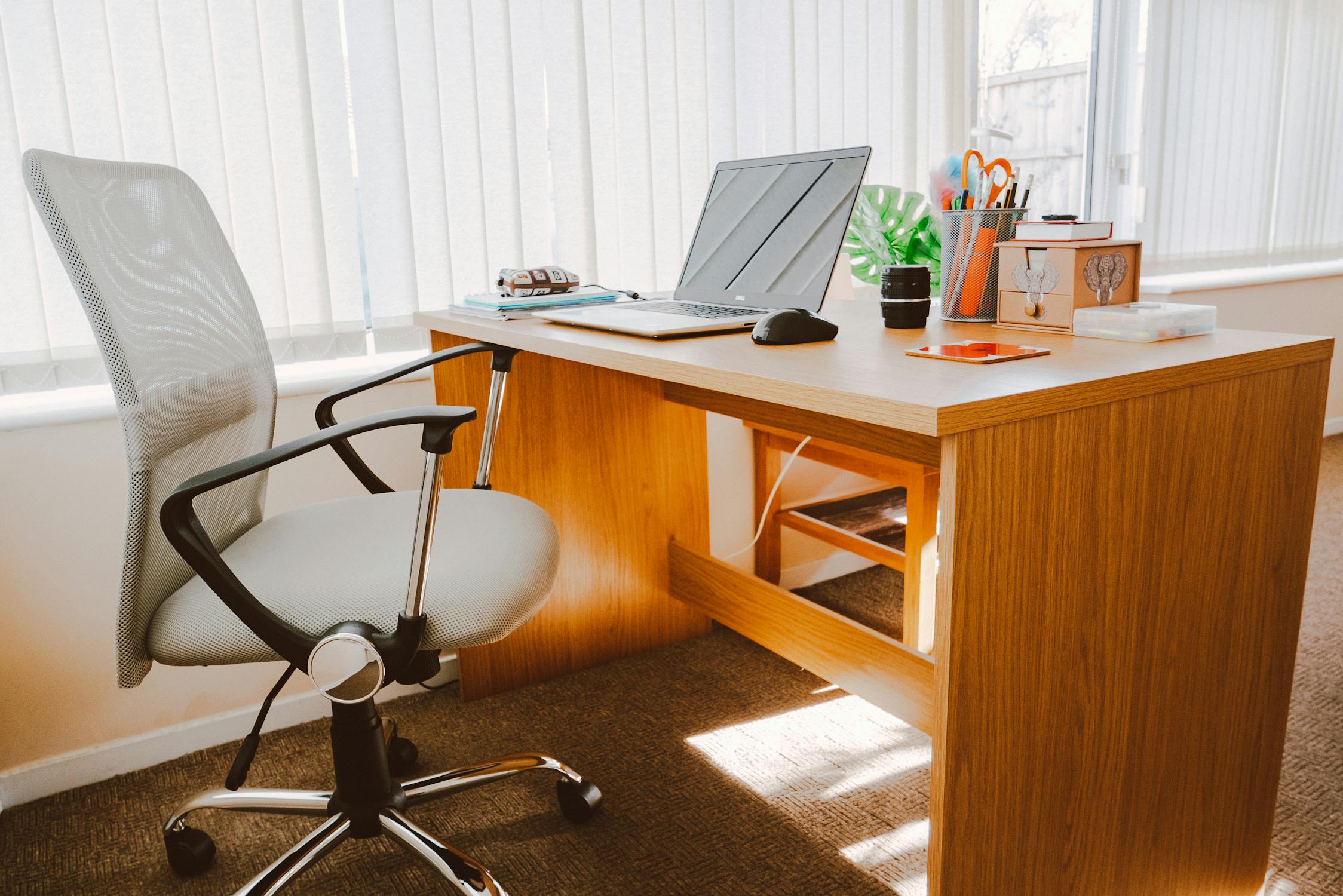 Ergonomic office chair